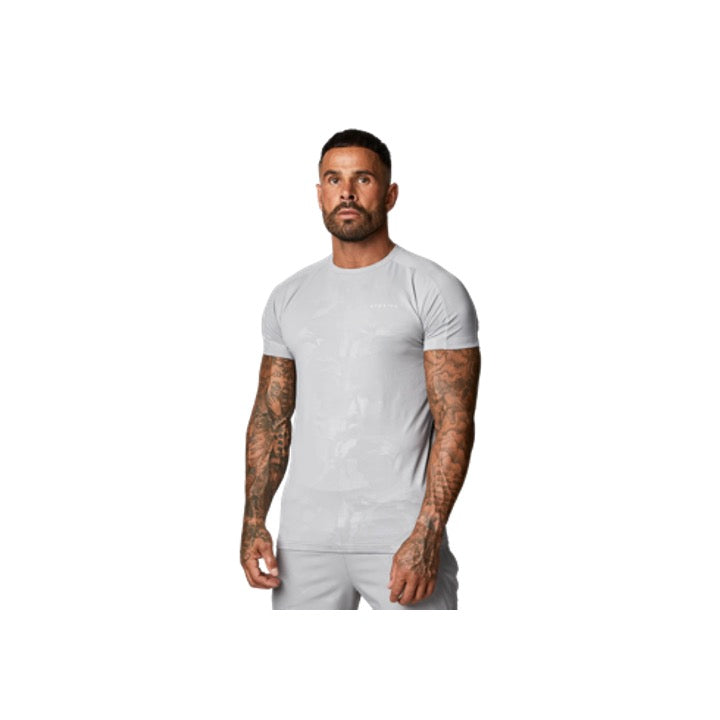 Gym King Debossed Camo SS T-Shirt Cloudy Grey